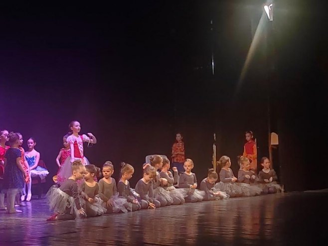 Dječija predstava u Prijedoru - Foto: RTRS