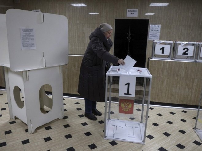 Izbori u Rusiji (Foto: EPA-EFE/SERGEI ILNITSKY) - 