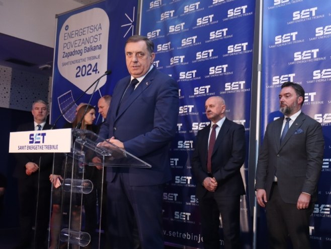 Milorad Dodik u Trebinju - Foto: predsjednikrs.rs/Borislav Zdrinja