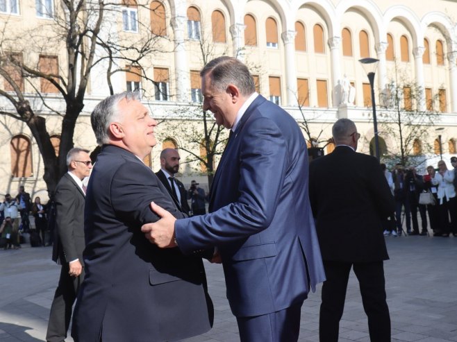 Banjaluka: Orban i Dodik ispred Palate predsjednika - Foto: predsjednikrs.rs/Borislav Zdrinja