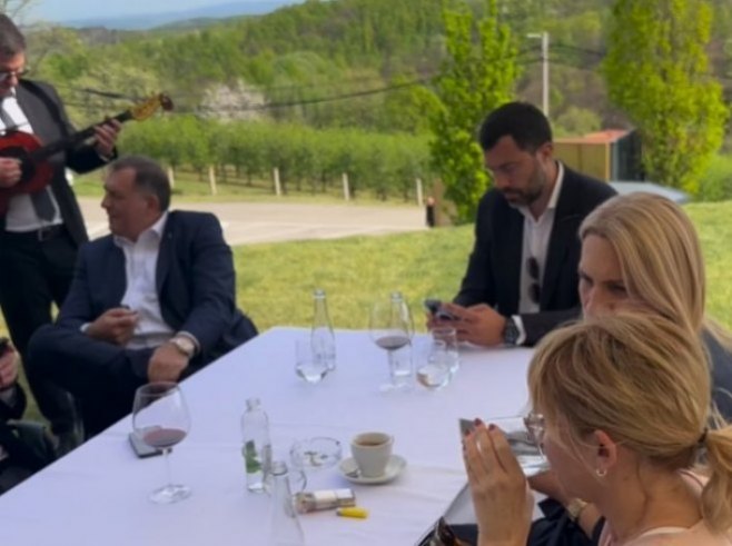 Druženje Dodik i saradnici (foto: instagram.com/mdodik.official - screenshot) - 