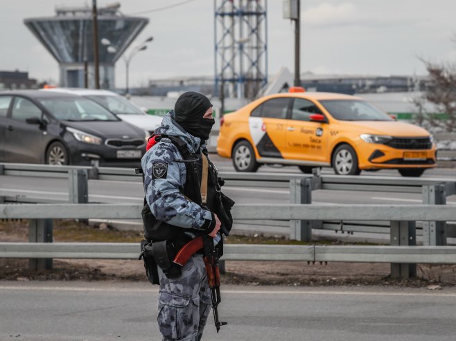 Policija Rusije (Foto: EPA-EFE/YURI KOCHETKOV/ilustracija) - 
