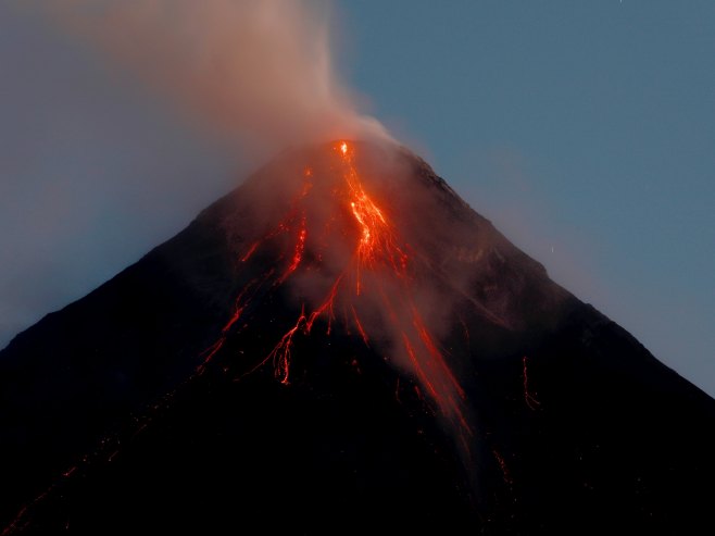 Erupcija vulkana (Foto: EPA-EFE/FRANCIS R. MALASIG/ilustracija) - 
