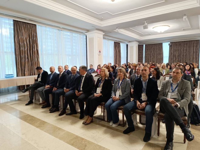 U Banjaluci otvorena konferencija "Digitalni svijet"