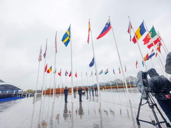 NATO očekuje da rat u Ukrajini traje još pet godina: Stoltenberg skuplja 100 milijardi dolara