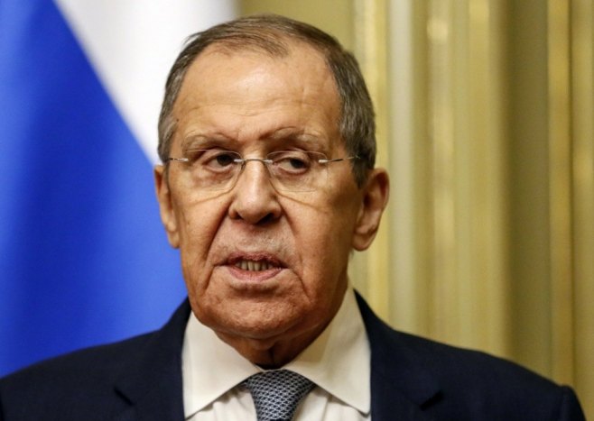 Lavrov: Problemi proističu zbog kršenja povelje UN