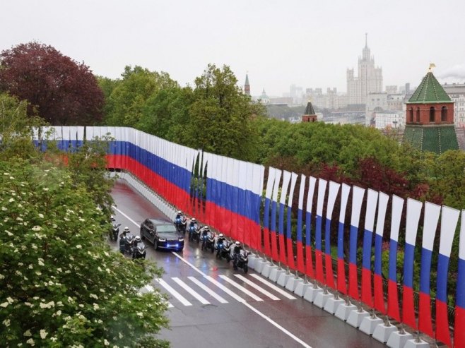 Parada u Moskvi (Foto: EPA-EFE/VALERY SHARIFULIN / SPUTNIK / KREMLIN POOL) - 