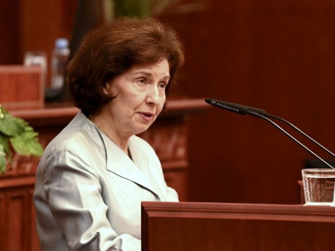 Siljanovska Davkova će se pridržavati ustavnog imena države