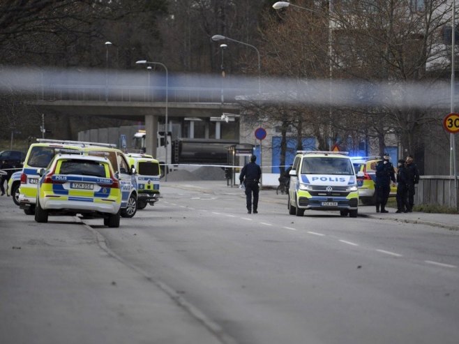Švedska policija (Foto: EPA-EFE/OSCAR OLSSON, ilustracija) - 