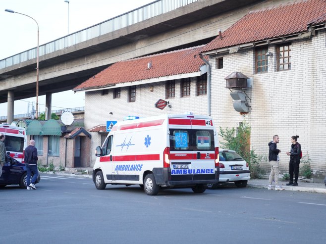 Vozilo hitne pomoći (foto: TANJUG/ NEMANJA JOVANOVIĆ/ nr) - 