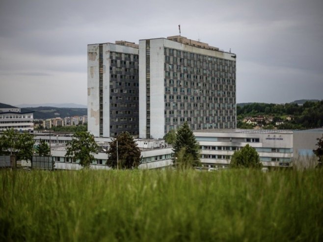 Bolnica u Banskoj Bistrici (Foto: EPA-EFE/MARTIN DIVISEK) - 