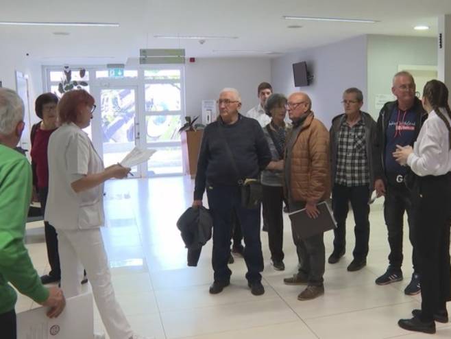 Više hiljada penzionera iskoristilo pravo na besplatnu banjsku rehabilitaciju (VIDEO)
