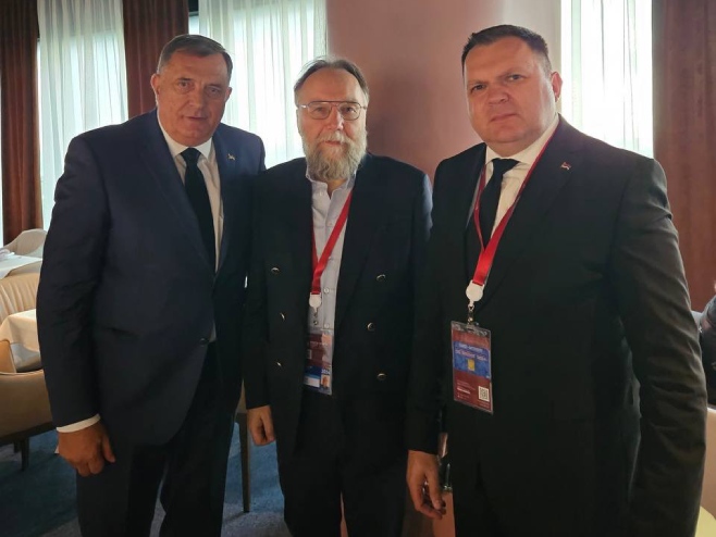 Dodik, i Budimir sa Duginom (Foto:x.com/MiloradDodik) Dodik, i Budimir sa Duginom (Foto:x.com/MiloradDodik) -