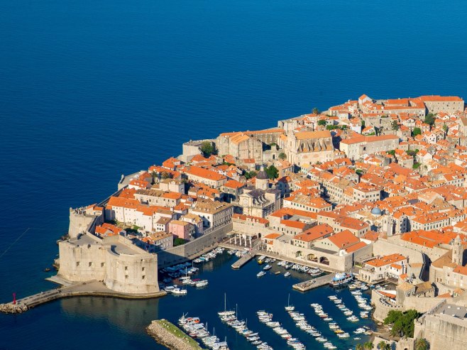 Dubrovnik (Foto: EPA/STRINGER) Dubrovnik (Foto: EPA/STRINGER) -