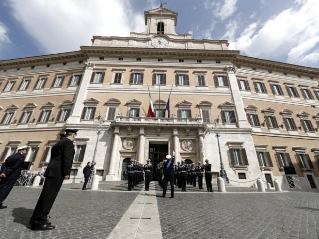 Italijanski parlament (Foto: EPA/RICCARDO ANTIMIANI) - 