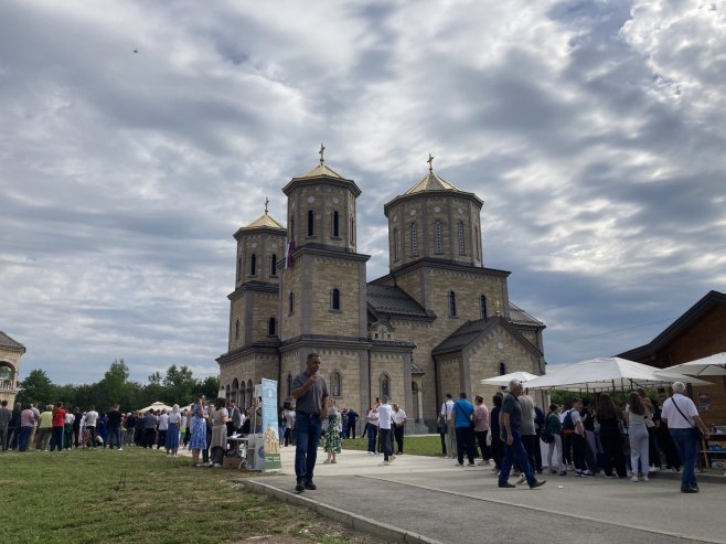 U manastiru Miloševac veliko narodno-liturgijsko sabranje - Foto: RTRS