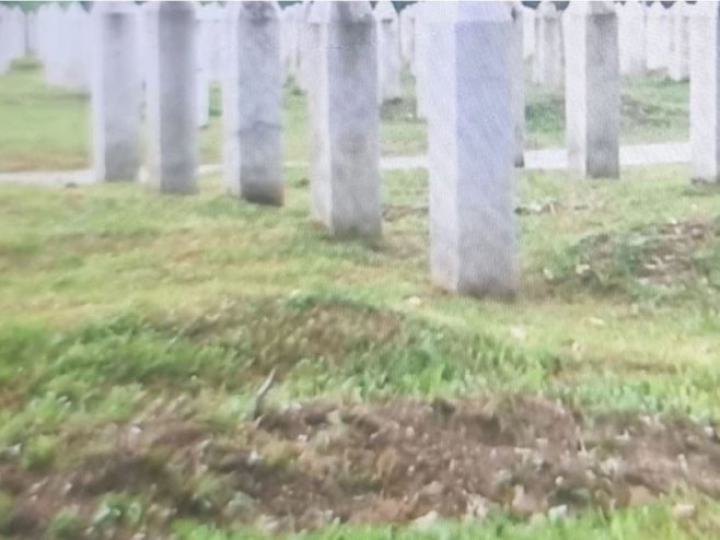 Uklonjen nišan sa imenom i prezimenom bivšeg vozača načelnika Srebrenice