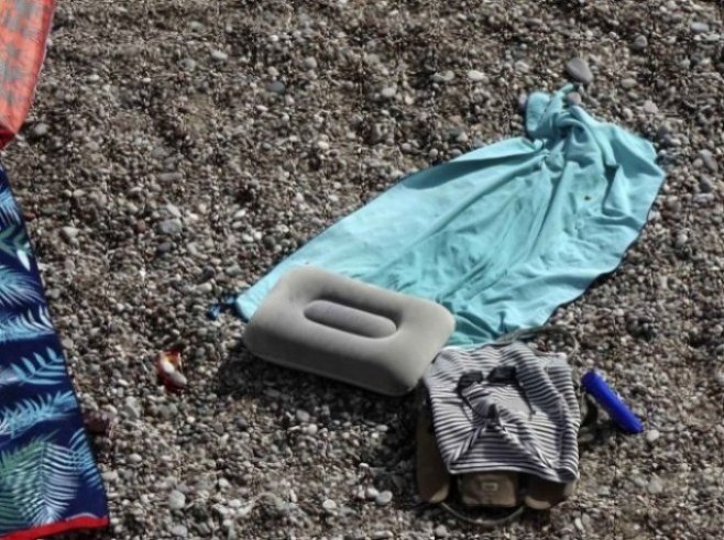 Dječak povrijeđen u eksploziji ronilačke boce na plaži u Budvi