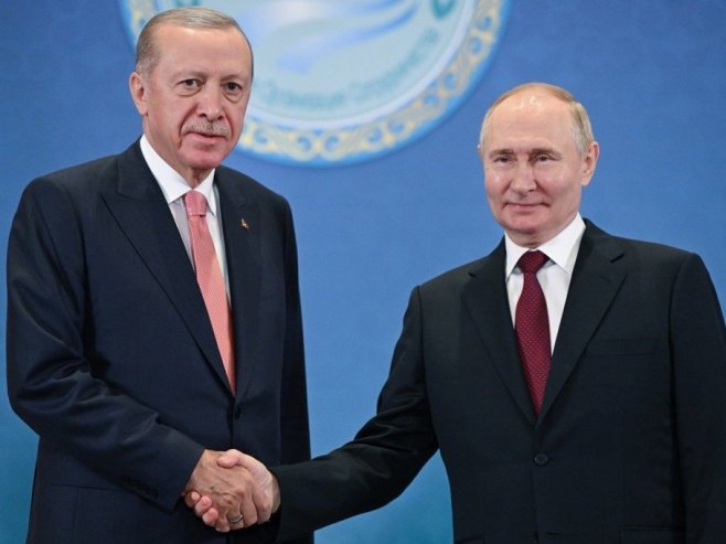 Vladimir Putin i Redžep Tajip Erdogan (Foto: EPA-EFE/SERGEY GUNEEV / SPUTNIK / KREMLIN POOL) - 