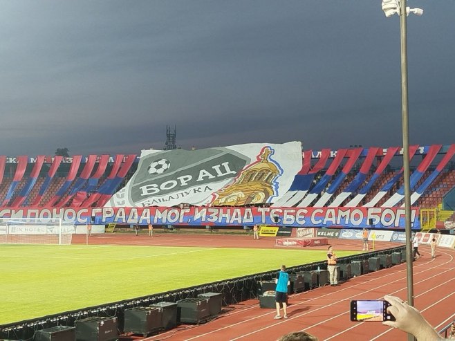 Zahuktava se atmosfera pred fudbalsku utakmicu Borac - Olimpija; Ulaznice skoro rasprodate (VIDEO)