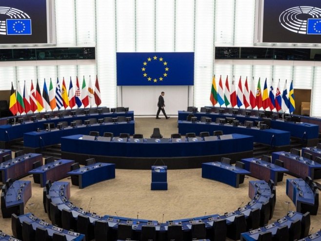 Evropski parlament (foto: EPA-EFE/CHRISTOPHE PETIT TESSON) - 