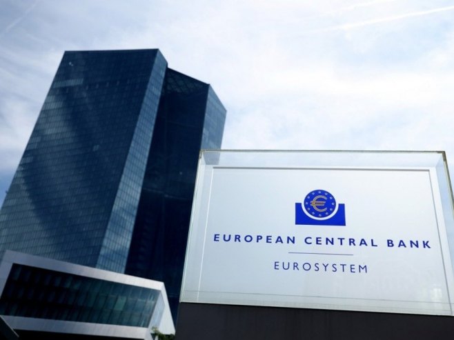 Evropska centralna banka (Foto: EPA/FRIEDEMANN VOGEL) - 