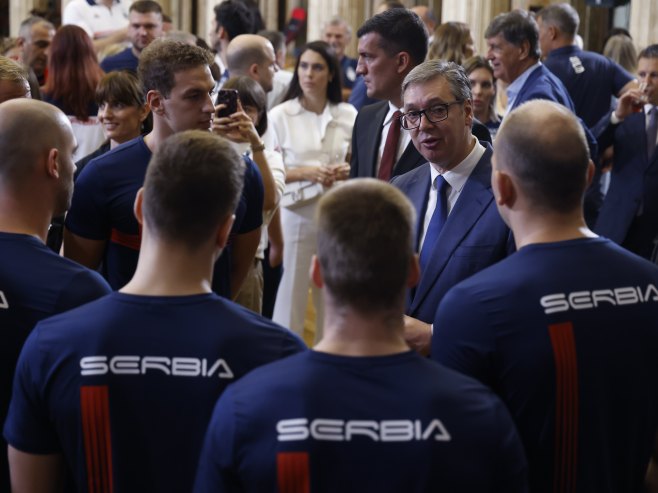 Vučić primio olimpijski tim Srbije (Foto: TANJUG/ MARKO ĐOKOVIĆ) - 