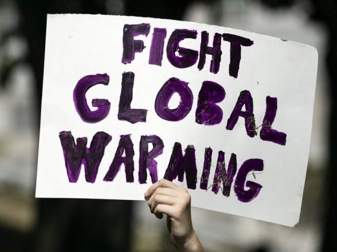Borba protiv globalnog zagrijavanja (Foto:  EPA-EFE/ETIENNE LAURENT) - 