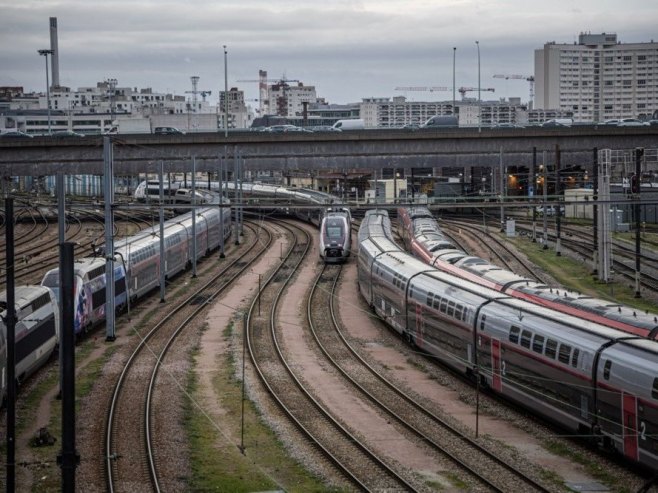 Francuske željeznice (Foto: EPA-EFE/CHRISTOPHE PETIT TESSON) - 