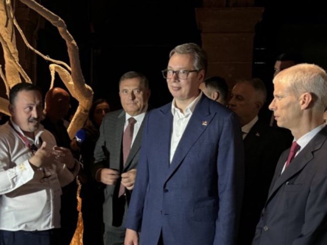 Dodik i Vučić u Parizu na otvaranju "Srpske kuće" (Foto: x.com/MiloradDodik) - 