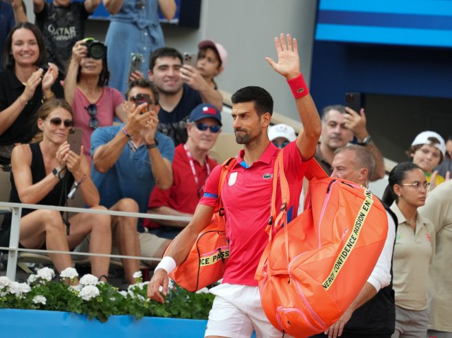 Đokoviću prvi set, polufinale veoma blizu