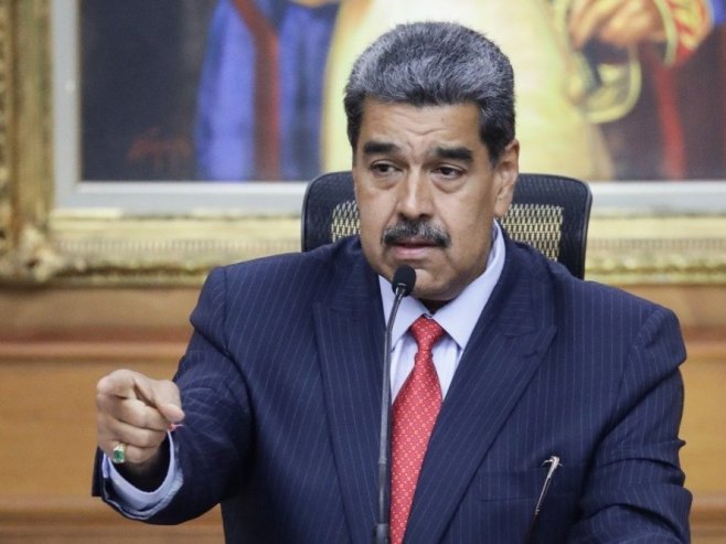 Nikolas Maduro (foto: EPA-EFE/RONALD PENA R) - 