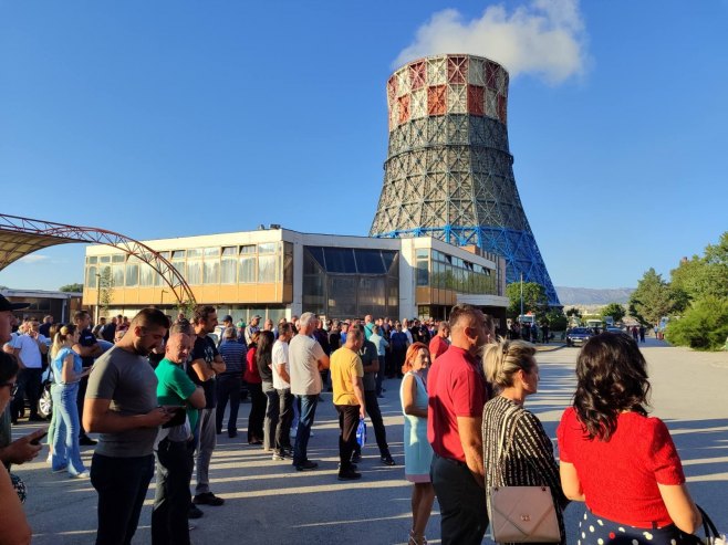 Start gatačkog giganta krenuo uz stare probleme (VIDEO)