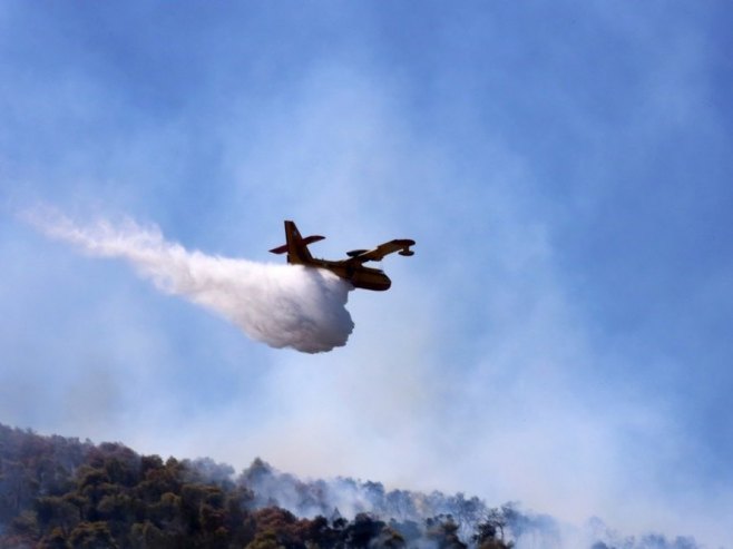 Požar (Foto: EPA-EFE/PANAGIOTIS PRAGIANNIS/ilustracija) - 