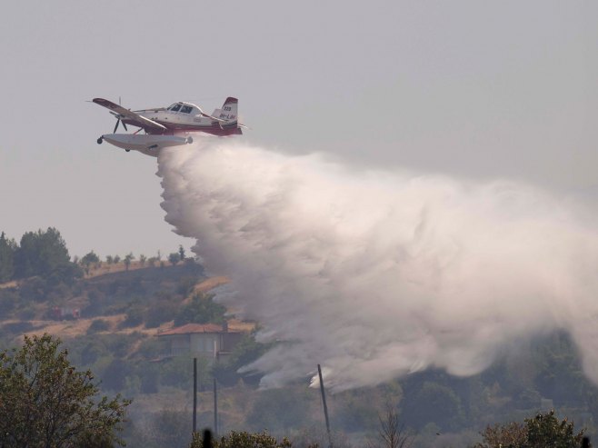 Požar na Kritu (Foto: EPA-EFE/ACHILLEAS CHIRAS) - 