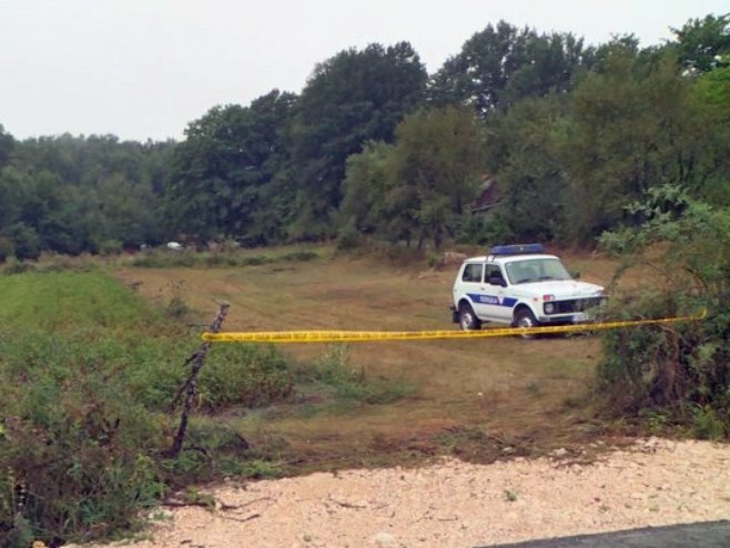 Policija u selu Zovi Do - Foto: RTRS