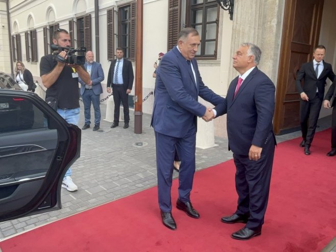 Milorad Dodik i Viktor Orban - Foto: RTRS