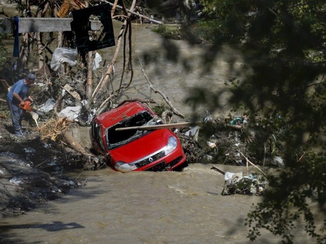 Poplave u Rumuniji (Foto: EPA/OCTAV GANEA ROMANIA OUT/ilustracija) - 