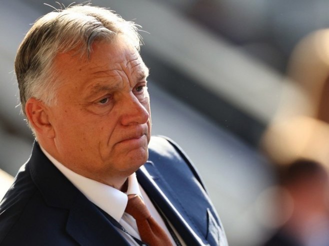 Viktor Orban (Foto: EPA/HANNIBAL HANSCHKE) - 