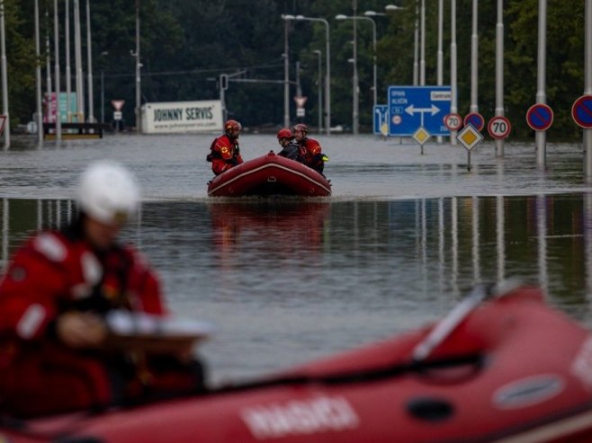 Evakuisan grad u Poljskoj, povećan broj žrtava poplava u Evropi (FOTO/VIDEO)