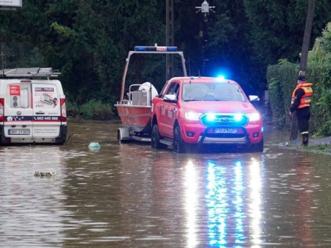 Poplave (Foto: EPA/SLAWEK PABIAN POLAND OUT) - 