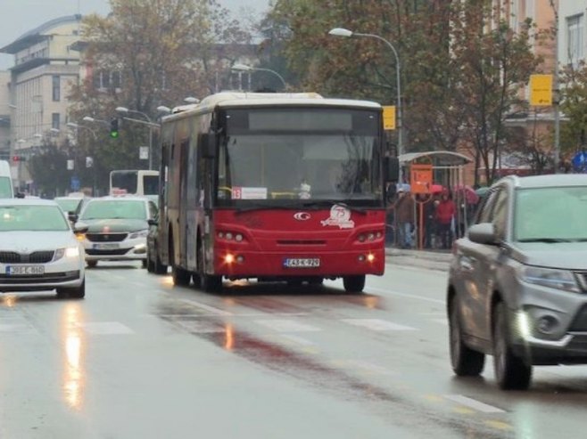 Zahvaljujući predsjedniku Srpske penzionerima u Banjaluci ostaje besplatan prevoz (VIDEO)