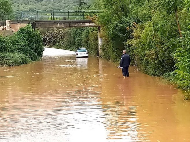 Obilna kiša, Trebinje - Foto: RTRS