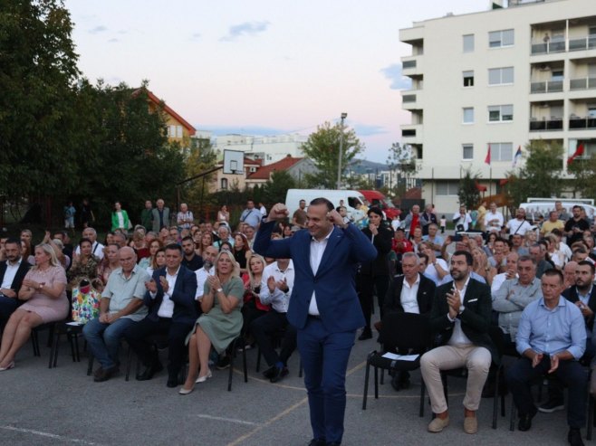 Nikola Šobot, SNSD tribina - Paprikovac - Foto: Ustupljena fotografija