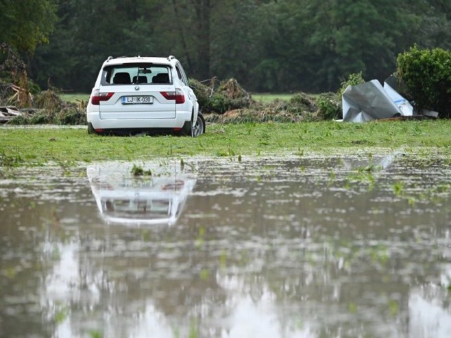 Slovenija, poplave (foto:  EPA-EFE/ZIGA ZIVULOVIC JR - ilustracija) - 