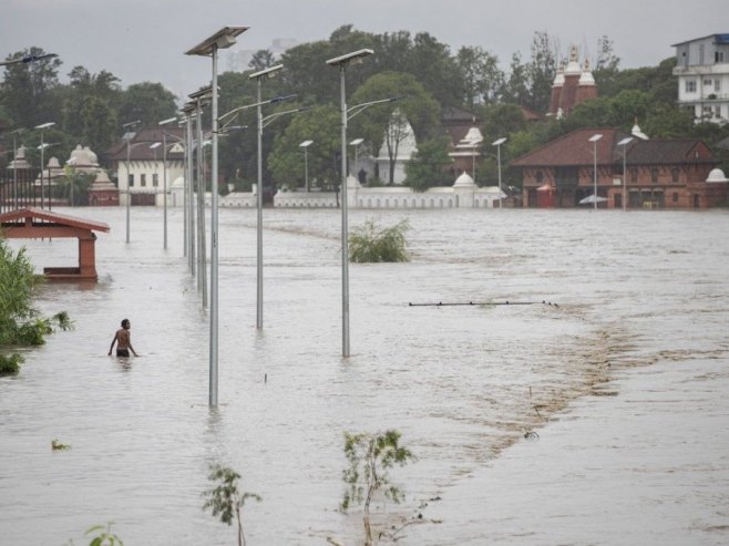 Nepal, poplave (foto:  EPA-EFE/NARENDRA SHRESTHA - ilustracija) - 