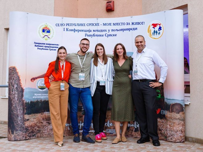 Obudovac -  Konferencija mladih u poljoprivredi (Foto Srna/arhiv) - 