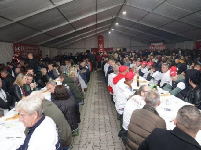 Skup Socijalističke partije Srpske u Tesliću - Foto: Ustupljena fotografija