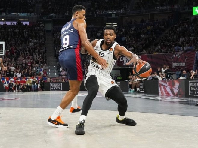 Utakmica Baskonija - Partizan (foto: EPA-EFE/ADRIAN RUIZ HIERRO) - 