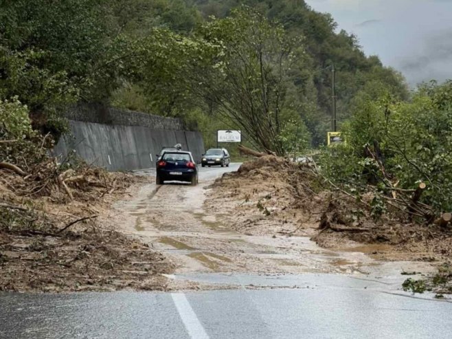 Klizišta u Јablanici (foto: avaz.ba) - 